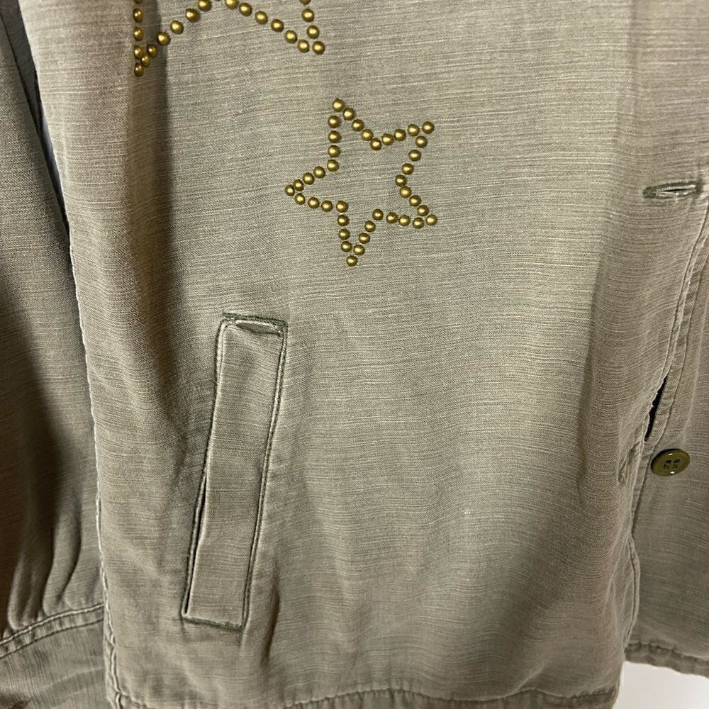 Golden State Remi Relief Star Studded Top - Picture 4 of 12